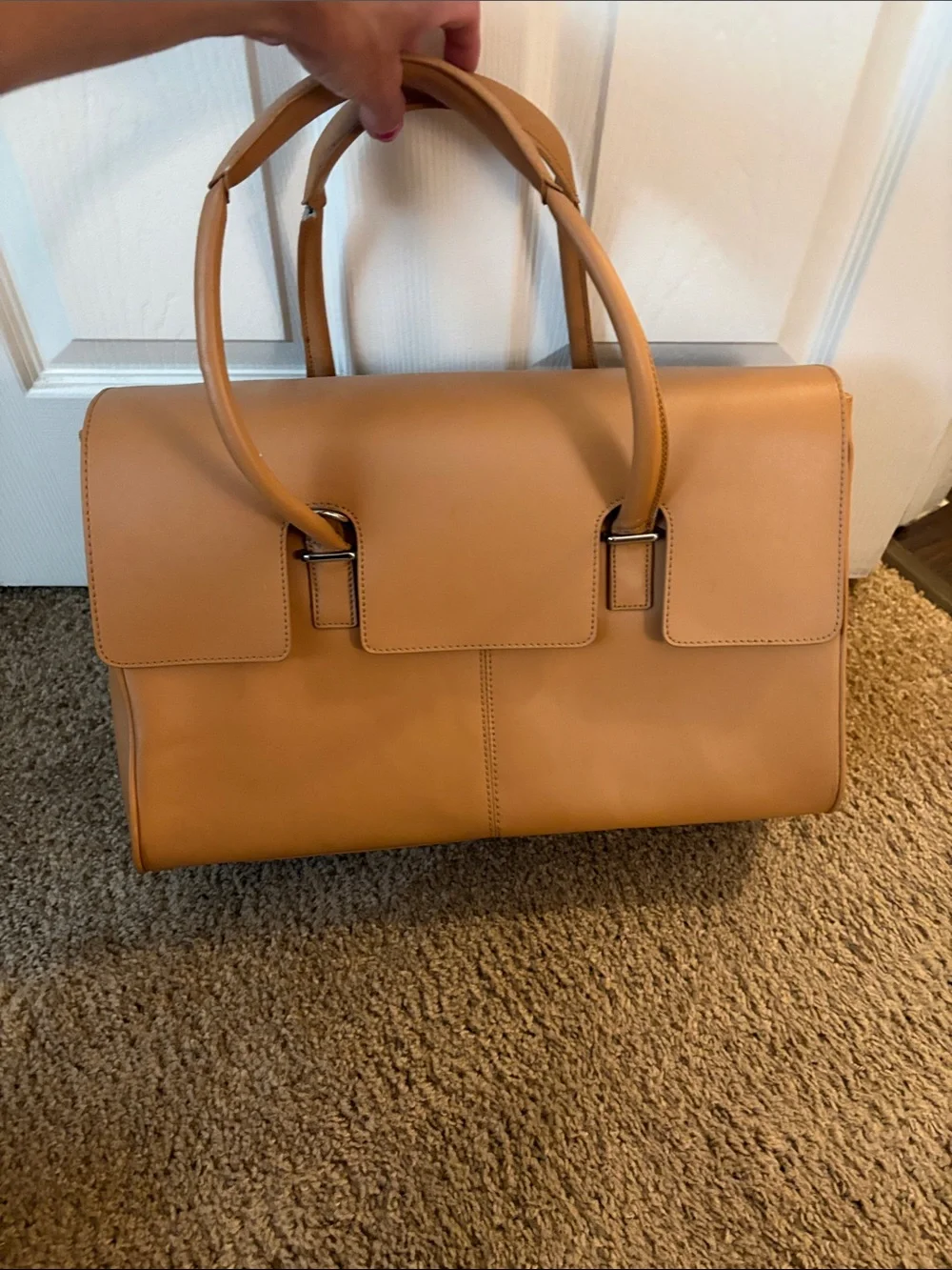 Classic Tan Structured Tote Laptop/Briefcase Bag.